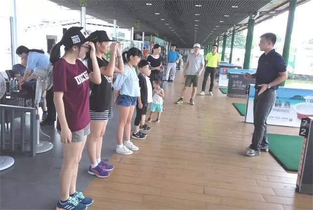 美成达高尔夫球亲子体验活动精彩回顾！(图1)