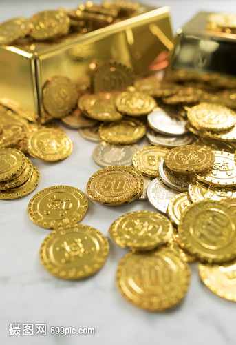 香港金管局:9月港元货币供应量M2及M3同比均上升45%